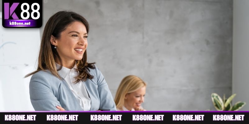 Thông tin tổng quan tiểu sử về CEO Hương Giang Idol